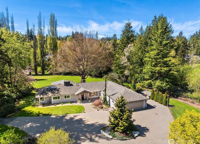 Property at 18610 NE 109th St, Redmond, WA 98052, 3 beds, 2 baths