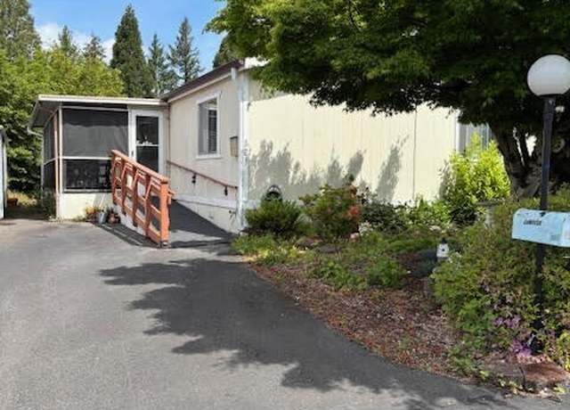 Property at 823 Cottonwood Dr, Enumclaw, WA 98022, 3 beds, 2 baths