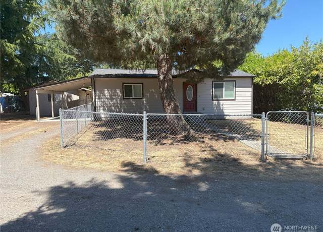 Property at 14816 W Thorne Ln SW, Lakewood, WA 98498, 2 beds, 1 bath
