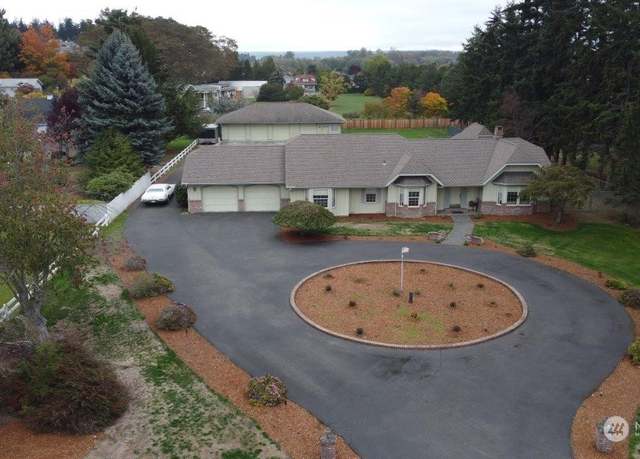 Property at 580 N Dunlap Ave, Sequim, WA 98382, 3 beds, 2 baths