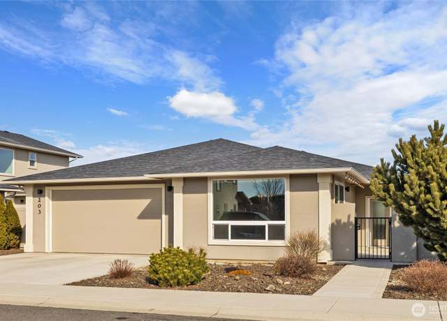 Property at 203 E Chason Ave, Ellensburg, WA 98926, 3 beds, 2 baths