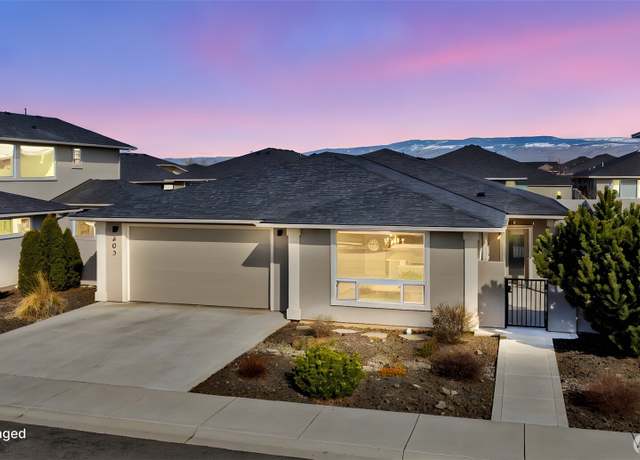 Property at 203 E Chason Ave, Ellensburg, WA 98926, 3 beds, 2 baths