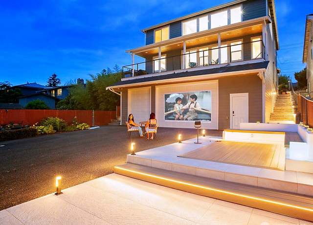 Property at 8441 8th Ave SW, Seattle, WA 98106, 5 beds, 4.5 baths