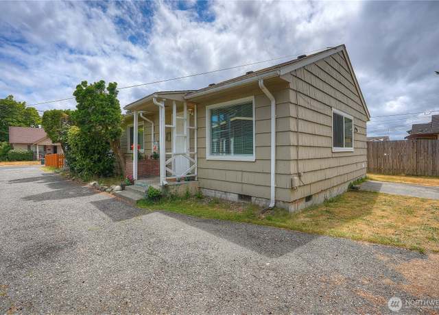 Property at 3314 -3316 S Proctor St, Tacoma, WA 98409, 4 beds, 2 baths