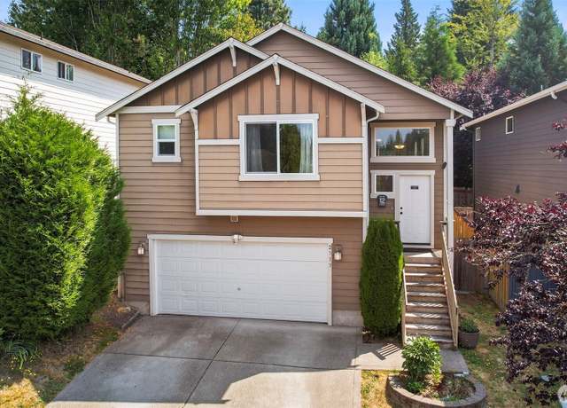 Property at 2313 107th Ave SE, Lake Stevens, WA 98258, 4 beds, 3 baths
