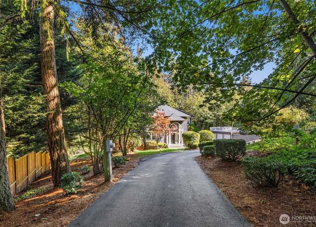 Property at 4210 182nd Ave SE, Issaquah, WA 98027, 5 beds, 3.5 baths