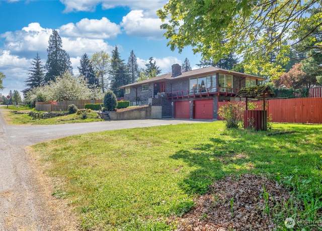 Property at 714 107th Ave E, Edgewood, WA 98372, 4 beds, 2 baths