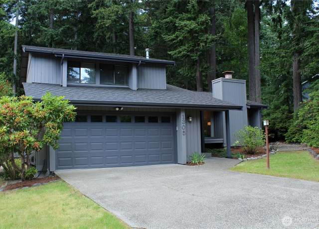Property at 1305 37th Street Ct NW, Gig Harbor, WA 98335, 3 beds, 2.5 baths