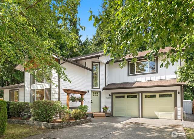 Property at 16302 NE 104th St, Redmond, WA 98052, 4 beds, 2.5 baths