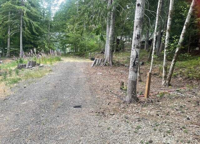 Property at 21 N Bingham Pl, Hoodsport, WA 98548