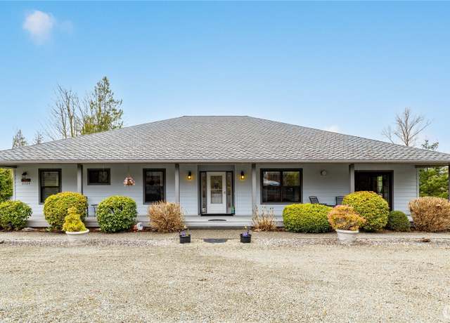 Property at 6084 Gartin Pl, Sedro Woolley, WA 98284, 3 beds, 3 baths