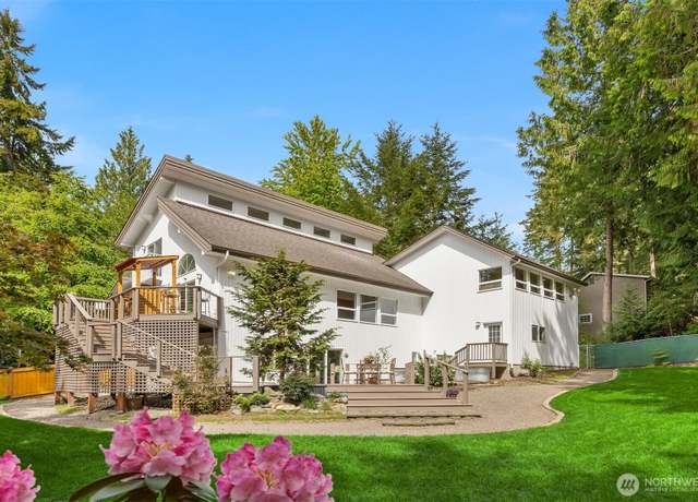 Property at 8199 NE Mabrey Ln, Bainbridge Island, WA 98110, 3 beds, 3 baths
