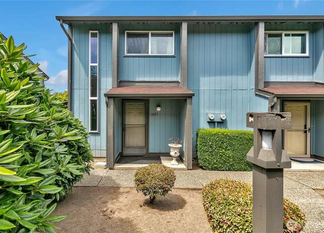 Property at 1823 M St NE #1823, Auburn, WA 98002, 2 beds, 1.5 baths