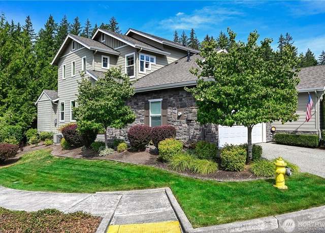 Property at 22904 NE 132nd Pl, Redmond, WA 98053, 2 beds, 2.5 baths
