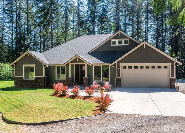Property at 32513 82nd Ave S, Roy, WA 98580, 3 beds, 2.5 baths