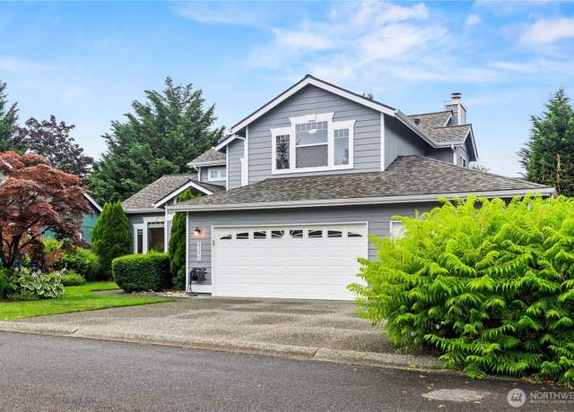 Property at 23820 SE 248th St, Maple Valley, WA 98038, 4 beds, 3 baths