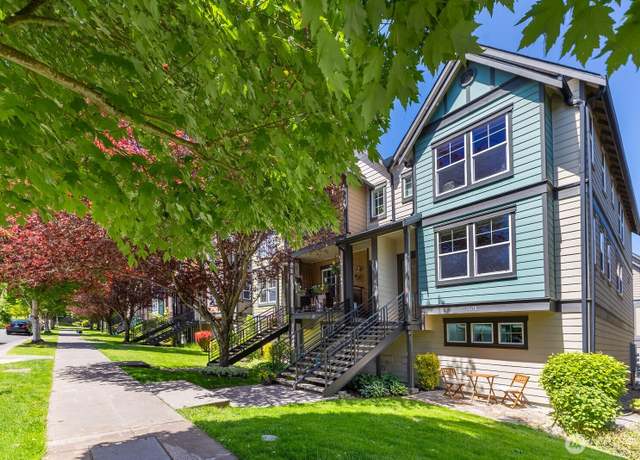 Property at 2608 SW Myrtle St, Seattle, WA 98106, 3 beds, 2.5 baths