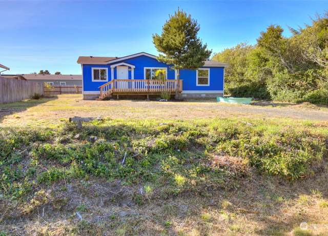 Property at 384 N Razor Clam Dr SW, Ocean Shores, WA 98569, 3 beds, 2 baths