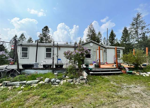 Property at 39 Leonard Ln, Curlew, WA 99118, 3 beds, 2 baths