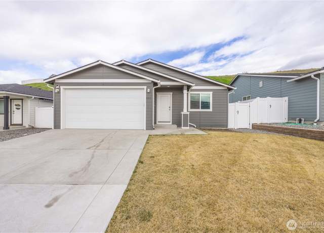 Property at 2371 SE Sage Brooke Rd, East Wenatchee, WA 98802, 3 beds, 2 baths
