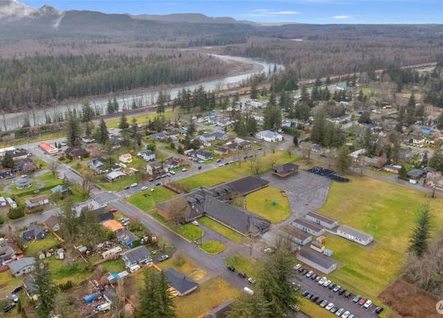 Property at 2 XX 5th St, Gold Bar, WA 98251