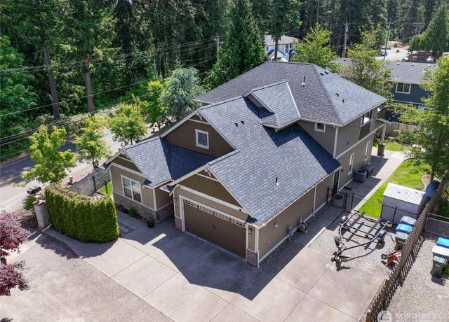 Property at 6214 207th Ave E, Bonney Lake, WA 98391, 4 beds, 3.5 baths