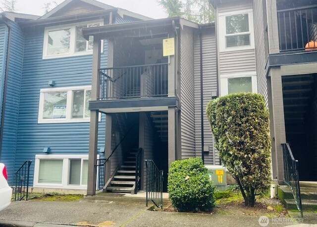 Property at 26339 116 Ave SE Unit I202, Kent, WA 98030, 2 beds, 1 bath