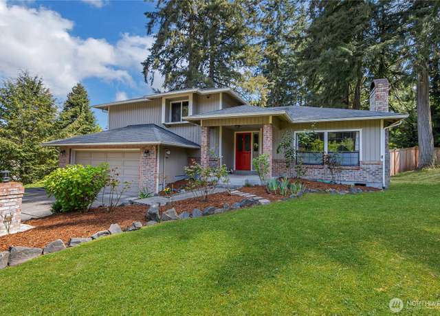 Property at 11511 87th Avenue Ct E, Puyallup, WA 98373, 3 beds, 2.5 baths