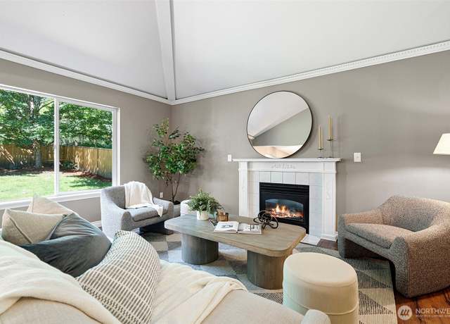 Property at 7922 55th Avenue Ct NW, Gig Harbor, WA 98335, 3 beds, 2.5 baths