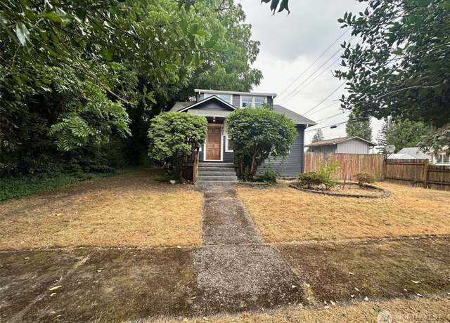 Property at 403 L St SE Unit A&B, Auburn, WA 98002, 7 beds, 3.25 baths