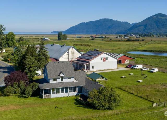 Property at 15115 Bow Hill Rd, Bow, WA 98232, 4 beds, 2 baths