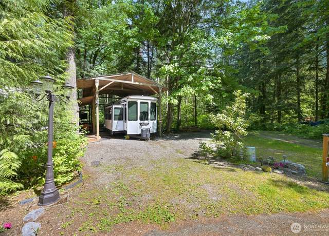 Property at 3030 Tower Rd, Maple Falls, WA 98266