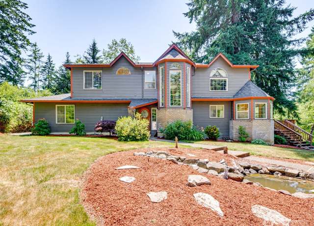 Property at 23505 NE 105th St, Vancouver, WA 98682, 4 beds, 3 baths