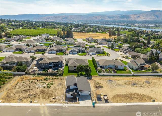 Property at 152 Chadwick (Lot 4) St NW, East Wenatchee, WA 98802