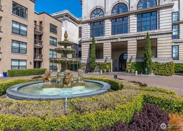 Property at 201 Galer St #524, Seattle, WA 98109, 1 bed, 1 bath