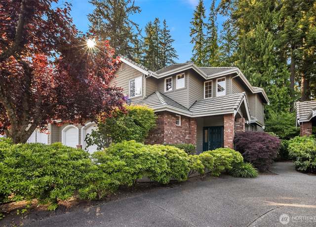 Property at 15606 Country Club Dr Unit B, Bothell, WA 98012, 3 beds, 2.5 baths