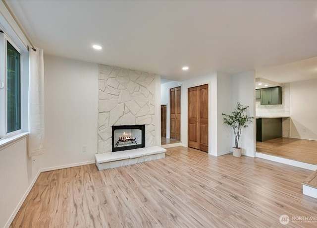 Property at 12712 NE 120th St Unit G1, Kirkland, WA 98034, 2 beds, 2 baths