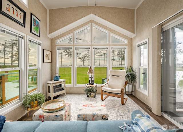 Property at 7954 Birch Bay Dr #39, Blaine, WA 98230, 1 bed, 1 bath