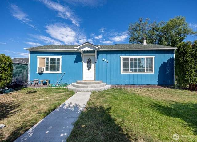 Property at 412 Maple Ct, Toppenish, WA 98948, 3 beds, 1 bath
