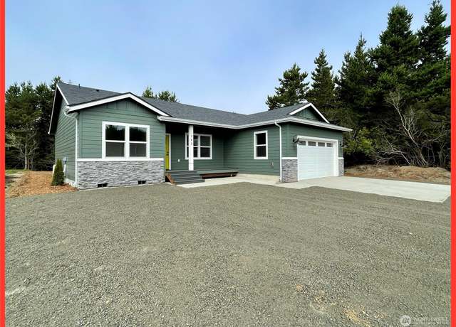 Property at 365 S Razor Clam Dr, Ocean Shores, WA 98569, 3 beds, 2 baths