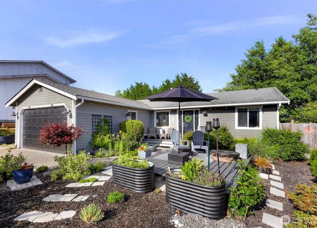 Property at 6008 S Bakerview Park Dr, Ferndale, WA 98248, 3 beds, 2 baths