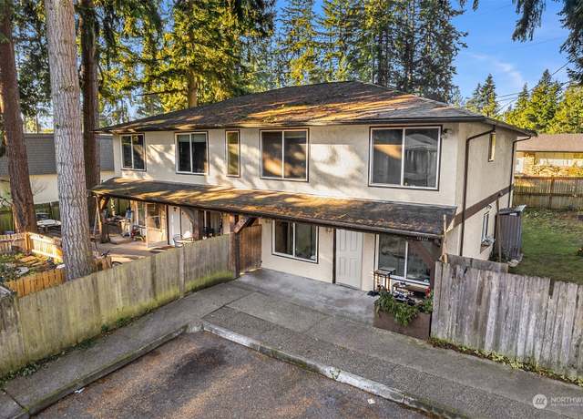 Property at 18332 Hurst Rd, Lynnwood, WA 98037, 8 beds, 4 baths