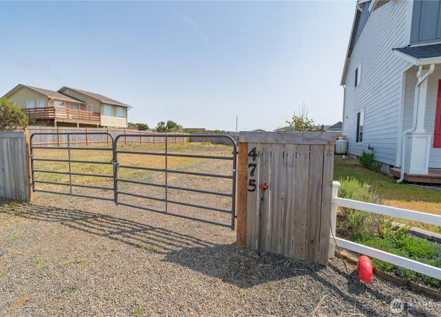 Property at 475 Sportsmen St SW, Ocean Shores, WA 98569