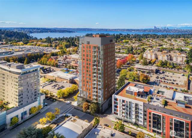 Property at 10232 NE 10th St #1512, Bellevue, WA 98004, 1 bed, 1 bath