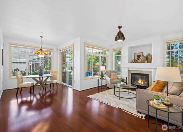 Property at 4310 NE 5 Ct #101, Renton, WA 98059, 2 beds, 2 baths