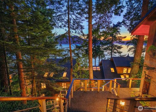 Property at 4310 Sea Otter Ln, Anacortes, WA 98221, 3 beds, 2.5 baths