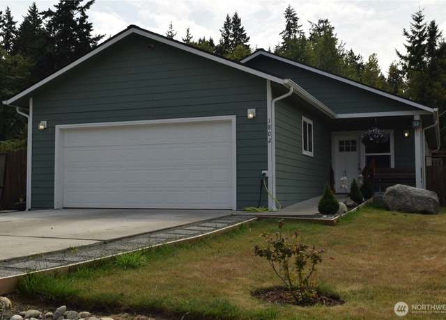 Property at 1802 11th W, Port Angeles, WA 98363, 3 beds, 2 baths