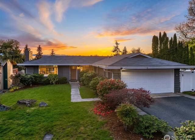 Property at 671 152nd Ave NE, Bellevue, WA 98007, 5 beds, 3 baths