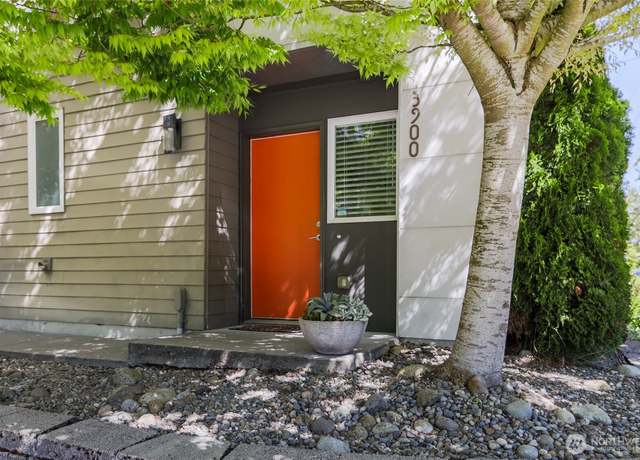 Property at 3900 SW Findlay St, Seattle, WA 98136, 3 beds, 2 baths