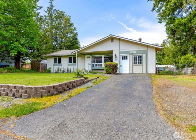 Property at 7475 Trica Ave, Bremerton, WA 98311, 3 beds, 2 baths